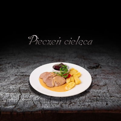 Roast veal with souce